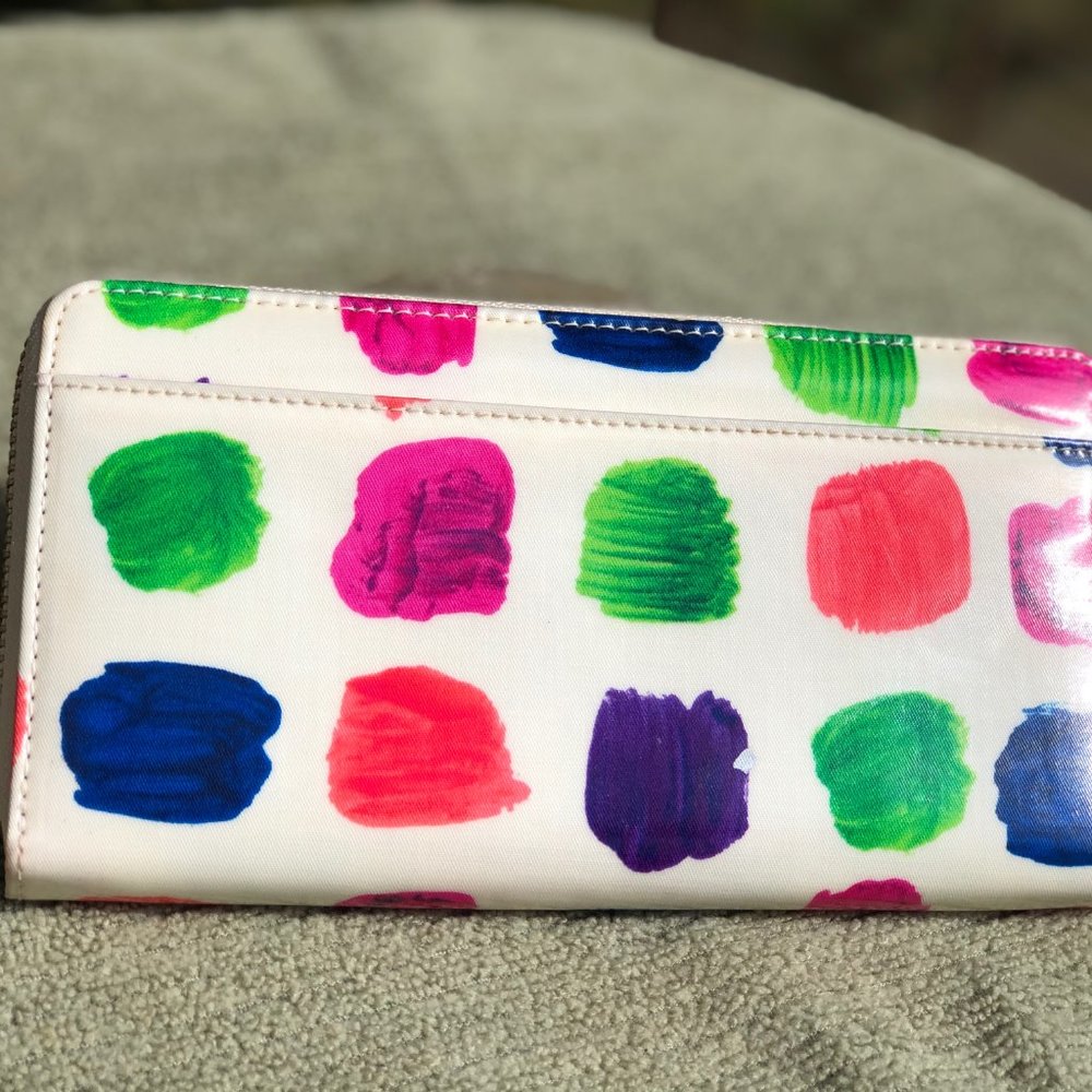 Kate Spade Wallet - Picture 2 of 3